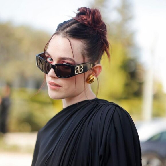 NEW BALENCIAGA SUNGLASSES BLACK WOMEN EYEWEAR - Picture 2 of 4